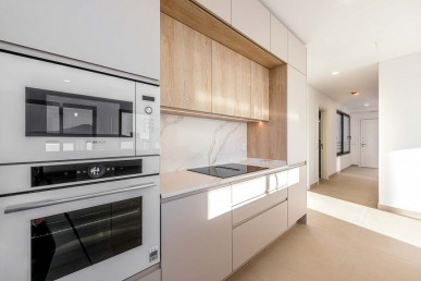 Modern 2 bedroom apartment with panoramic views in Faro, Property for sale in PP175395