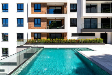 Exclusive Duplex Penthouse T5 + 1 in the Heart of Funchal – A Rare Find, Property for sale in PP175461