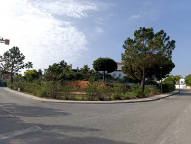 Plot With Stunning Views In Varandas Do Lago, Property for sale in PP175471