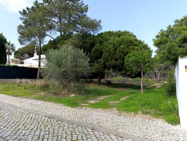 Plot With Full Planning Idyllic Varandas Do Lago The Golden Triangle, Property for sale in PP175474