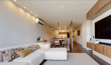 Stylish Renovated 2-Bedroom Apartment In Vilamoura With Rooftop & Pool, Property for sale in PP175508