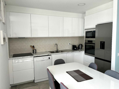 Modern 2-Bedroom Apartment – Fully Renovated in 2023 in Vila Real Santo Antonio, Property for sale in PP175540