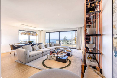 Funchal  Penthouse Five Suites, Property for sale in PP175662