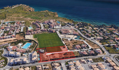 Plots Of Land In Porto De Mós, Property for sale in PP175679
