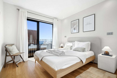 Modern 2 Bedroom Apartment In An Exclusive Condominium, Funchal, Property for sale in PP175686