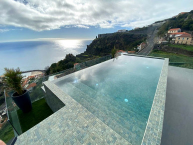 Apartment T1 In Calheta, Property for sale in PP175705