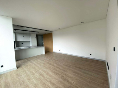Apartment T1 In Calheta, Property for sale in PP175705