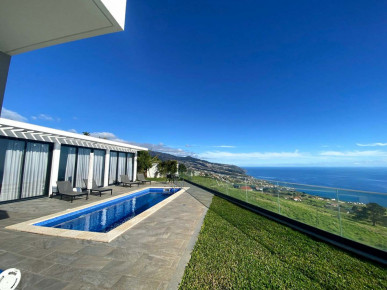 Luxury single-storey villa with stunning views - Prazeres, Calheta, Property for sale in PP175726