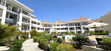 Top-Floor Luxury 2-Bedroom Apartment at Hilton Vilamoura As Cascatas Golf Resort & Spa, Property for sale in PP175880