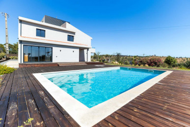 Modern Elegance By The Sea,Contemporary Villa In Fonte Santa, Property for sale in PP175896