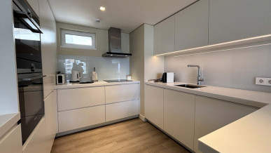 New Luxury Two Bedroom Beachfront Apartment In Vilamoura, Property for sale in PP175897