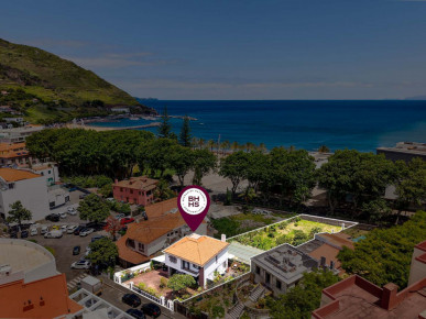 Villa V3+1 in the Center of Machico, Property for sale in PP175904