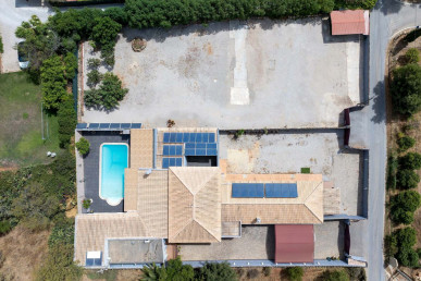Luxury 6-Bedroom Villa With Guest House, Property for sale in PP175937