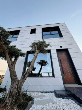 Stylish Family Designer, Sustainable & High-End Features Villa In  The Heart Of Sagres, Property for sale in PP175953