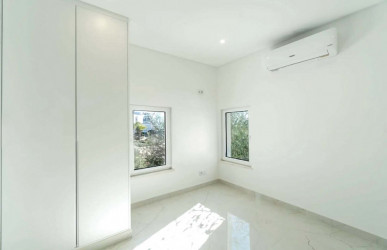 Modern 3-Bedroom Villa With Sea Views In Vale Do Lobo, Property for sale in PP175956