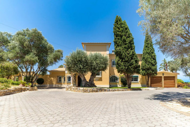 Spectacular 5-Bedroom Villa/Estate - Live In Luxury, Earn In Paradise - Assumadinha, Vilamoura, Property for sale in PP175979