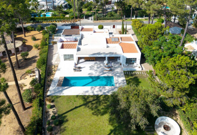 Elegant Contemporary 4-Bedroom Villa In Vilamoura, Property for sale in Vilamoura, Albufeira, PP176082