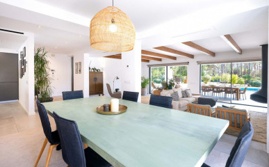 Elegant Contemporary 4-Bedroom Villa In Vilamoura, Property for sale in PP176082