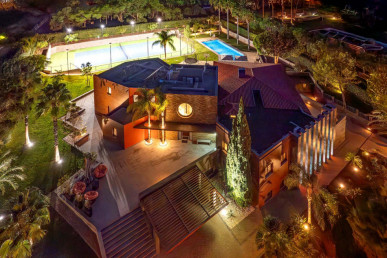 Vilamoura Luxury Villa With Tennis Courts, Property for sale in PP176063