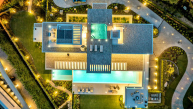 Luxurious Contemporary Villa In Quinta Do Lago: A Masterpiece Of Modern Living, Property for sale in PP174178