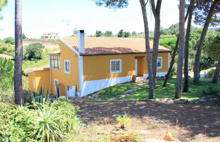 4 Bed Townhouse For Sale In Obidos Portugal