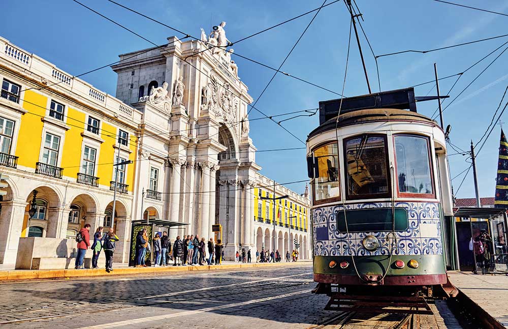 Baixa is a prestigious part of the Lisbon oldtown with its most emblematic buildings