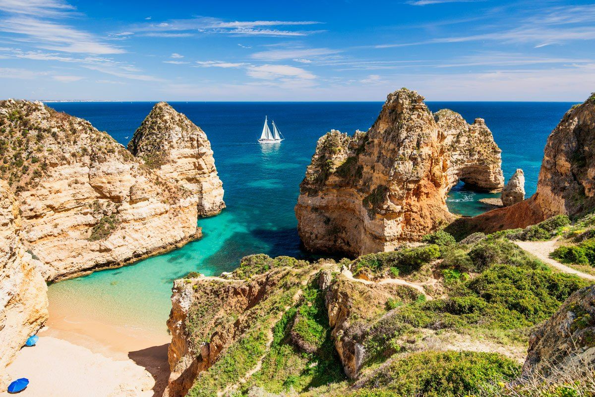 Algarve region in Portugal was acknowledged as the leading beach destination by the World Travel Awards.